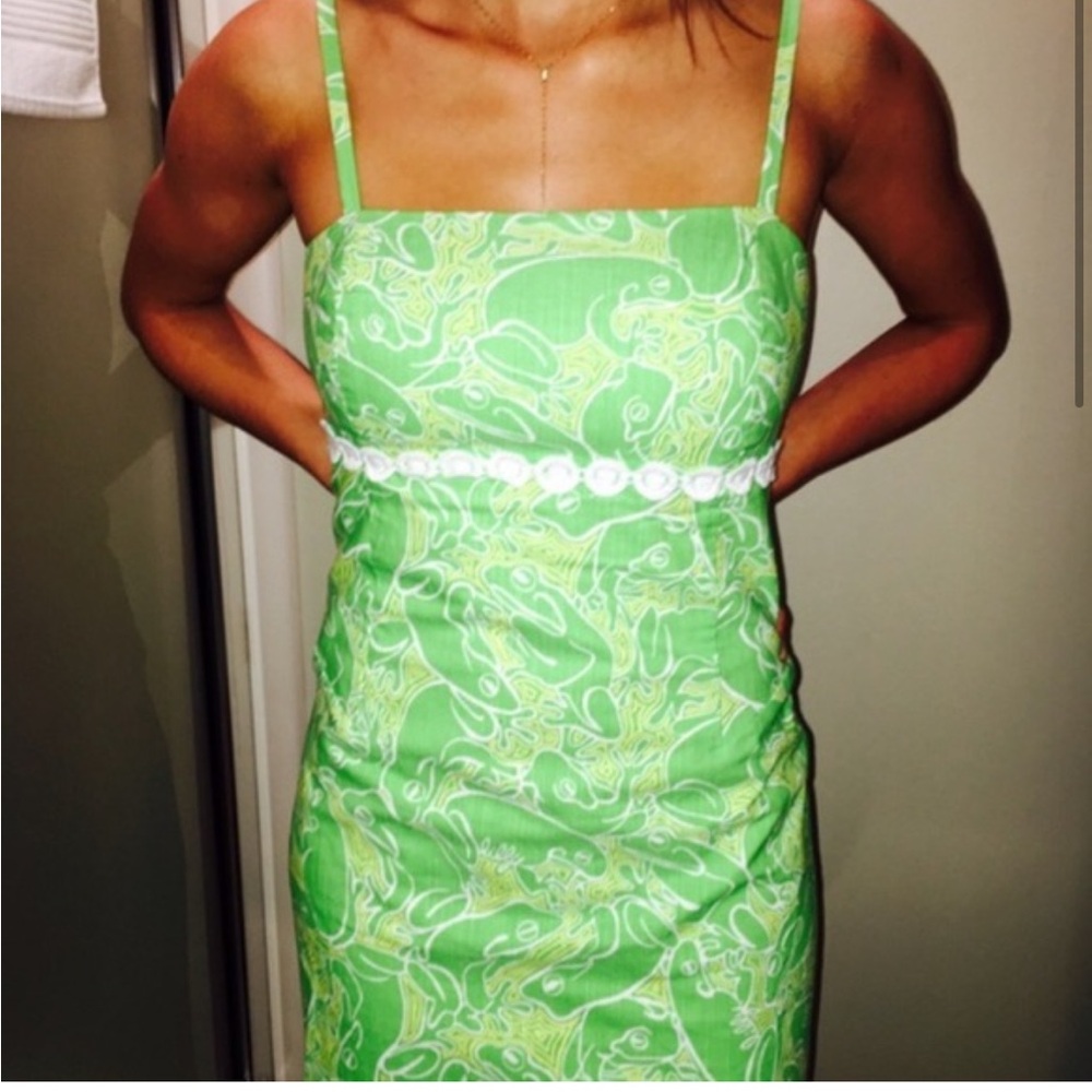 ISO Lilly Pulitzer Bel Air Green Frog Print Dress - Picture 2 of 2